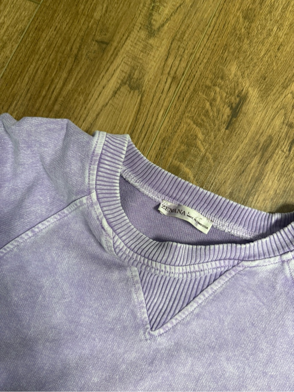 Zenana lavender size large sweatshirt - Picture 2 of 2
